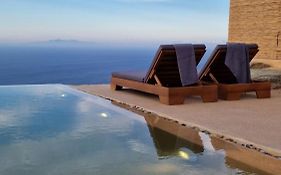 Agada Folegandros Suites & Villas