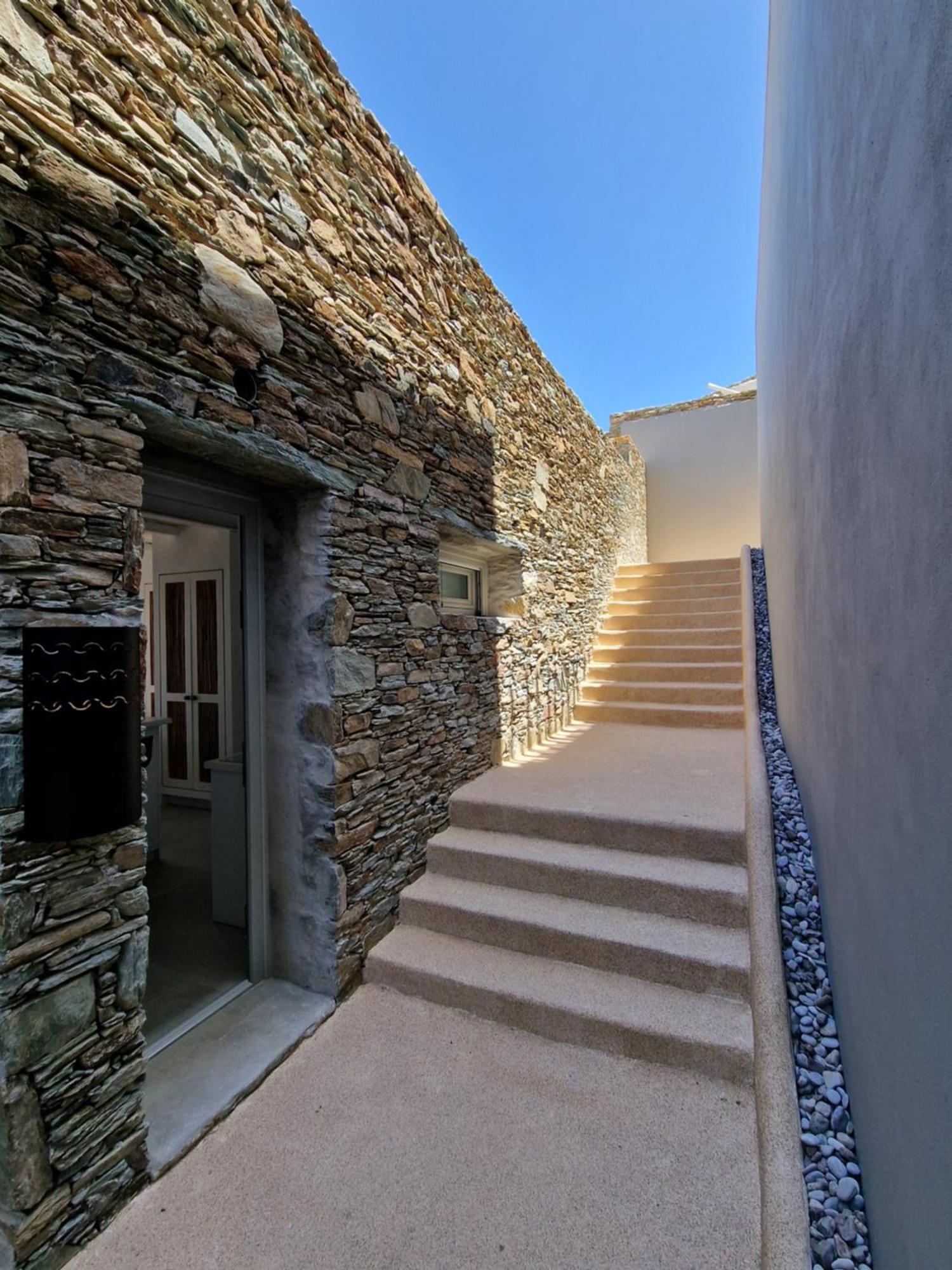 Agada Folegandros Suites & Villas Áno Meriá Exterior photo