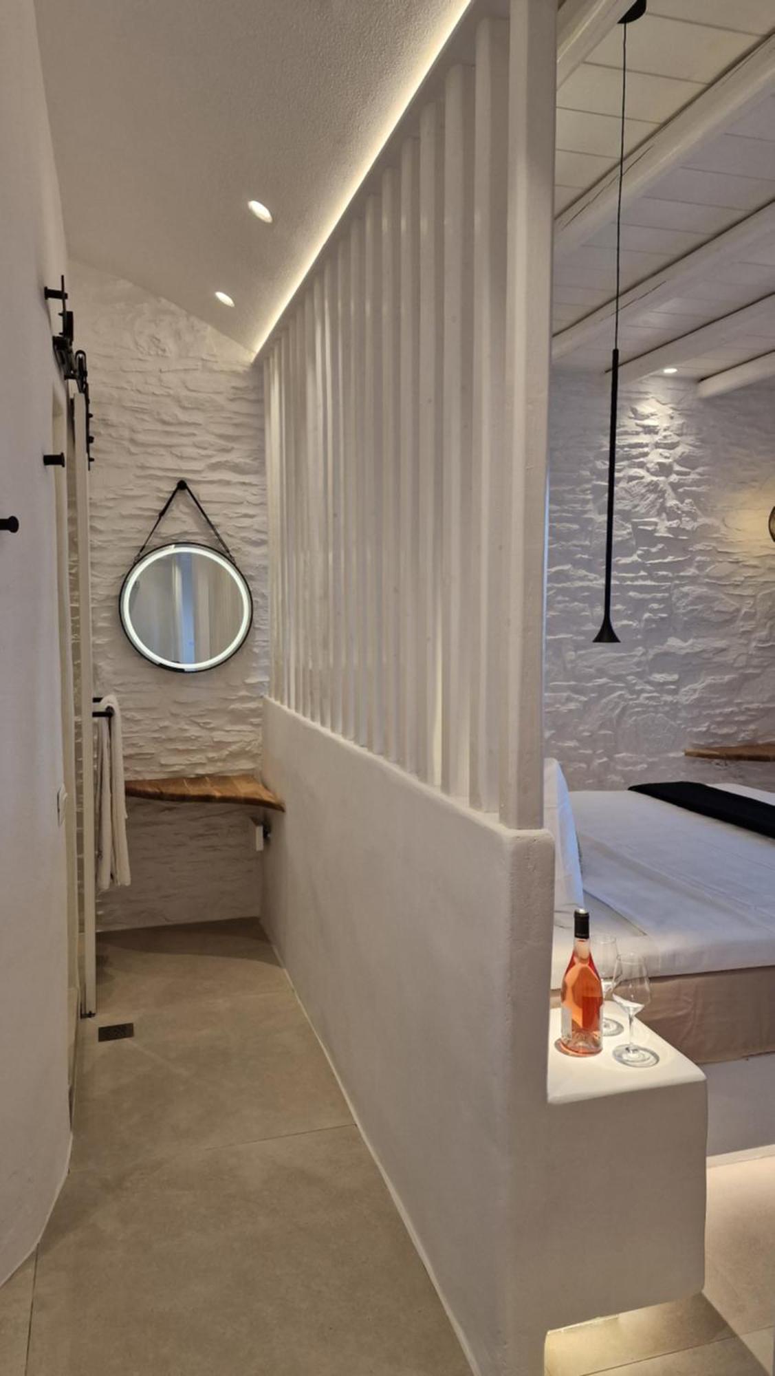 Agada Folegandros Suites & Villas Áno Meriá Exterior photo